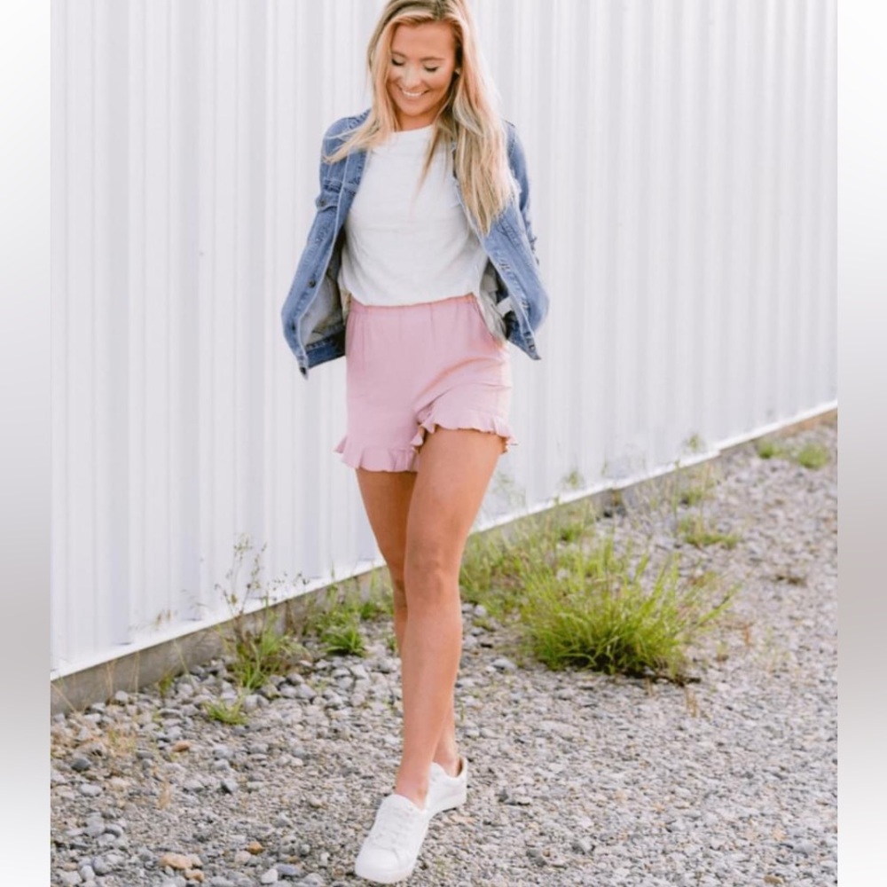 Pink Ruffle shorts_Spring_Easter_Womens_Large